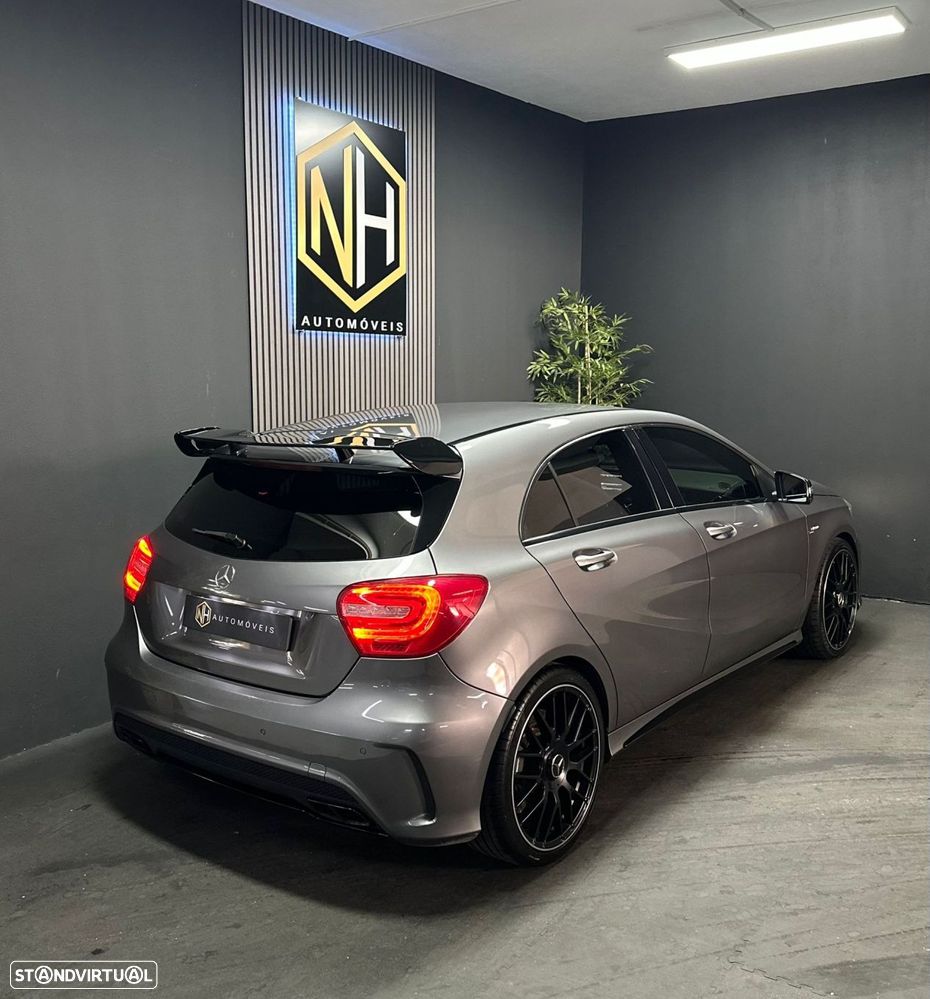 Mercedes-Benz A 45 AMG 4-Matic - 4