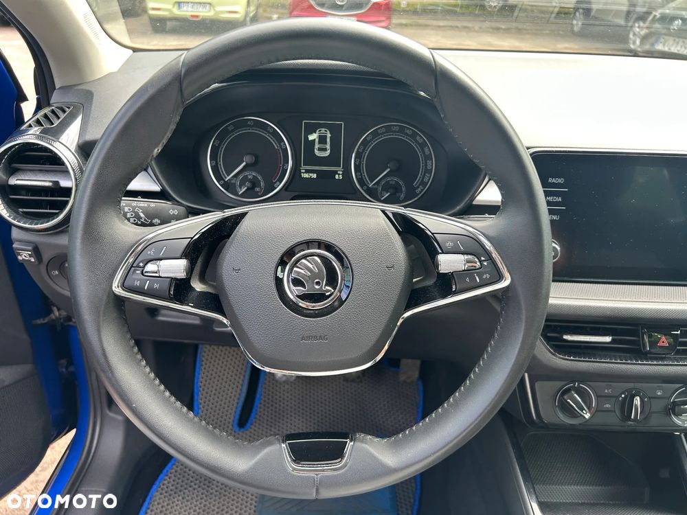 Skoda Fabia 1.0 Ambition - 26