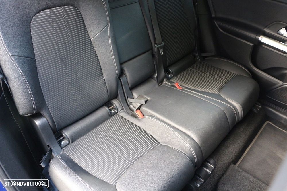 Mercedes-Benz GLB 180 d Progressive - 20