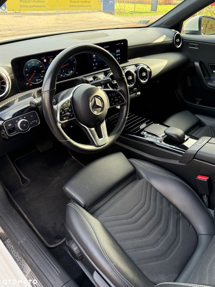 Mercedes-Benz Klasa A 180 d 8G-DCT - 11