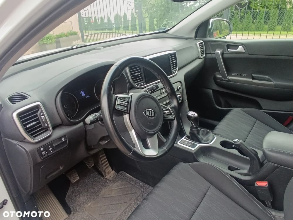 Kia Sportage 1.6 CRDI M 2WD - 11