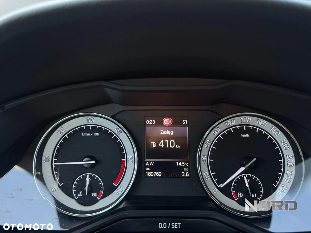 Skoda Superb 2.0 TDI 4x4 DSG L&K - 34