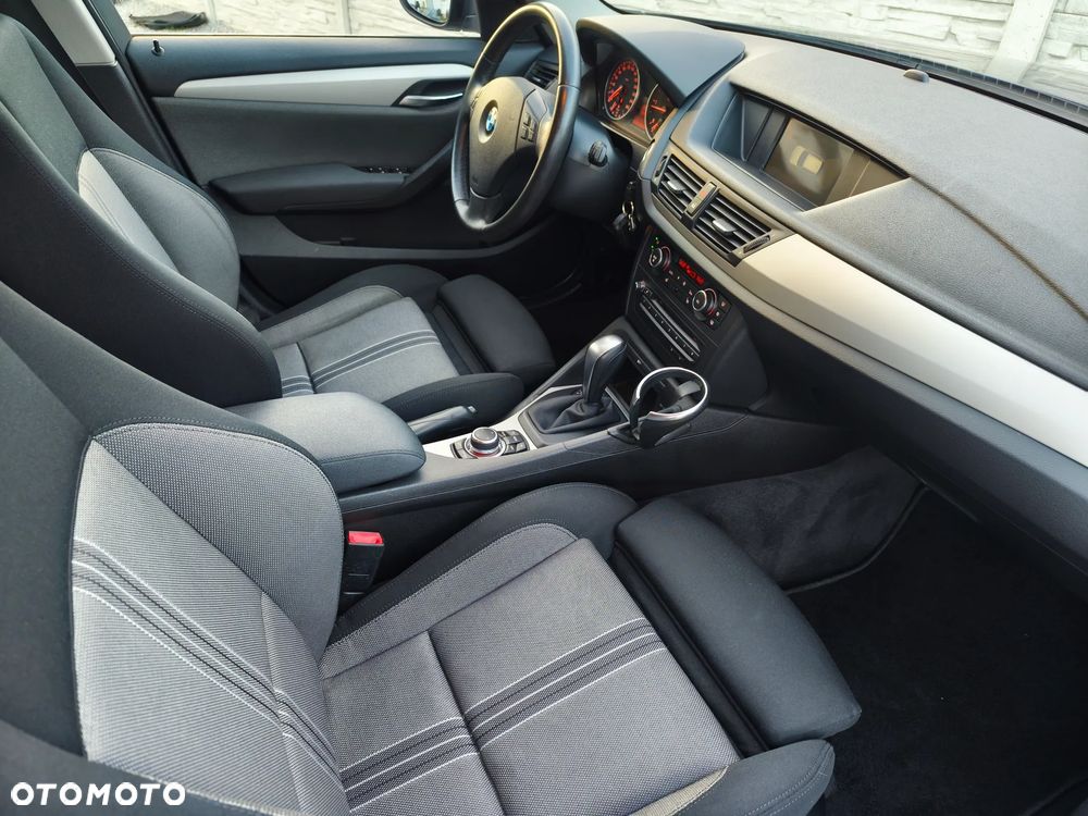BMW X1 sDrive20d - 8