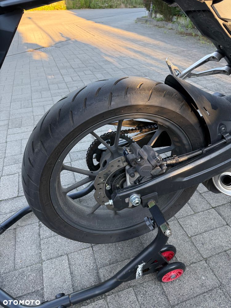 Honda CB - 4