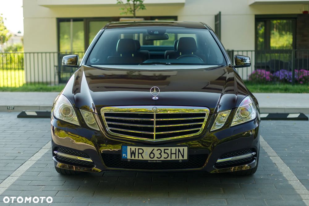Mercedes-Benz Klasa E 350 CDI BlueEff Avantgarde - 16