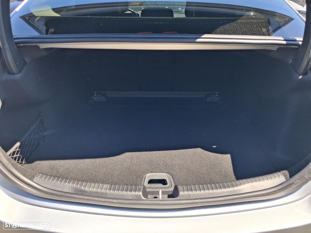 Mercedes-Benz C 220 d Avantgarde - 13