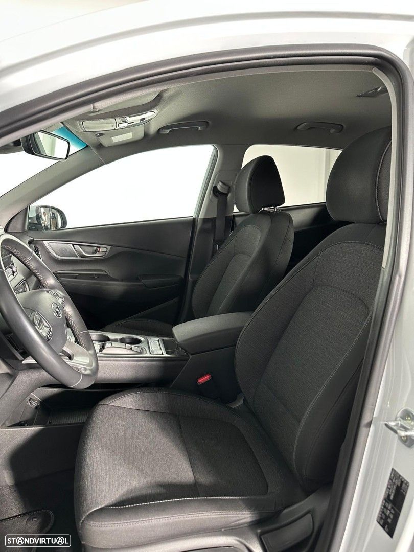 Hyundai Kauai EV 39 kWh Executive - 11