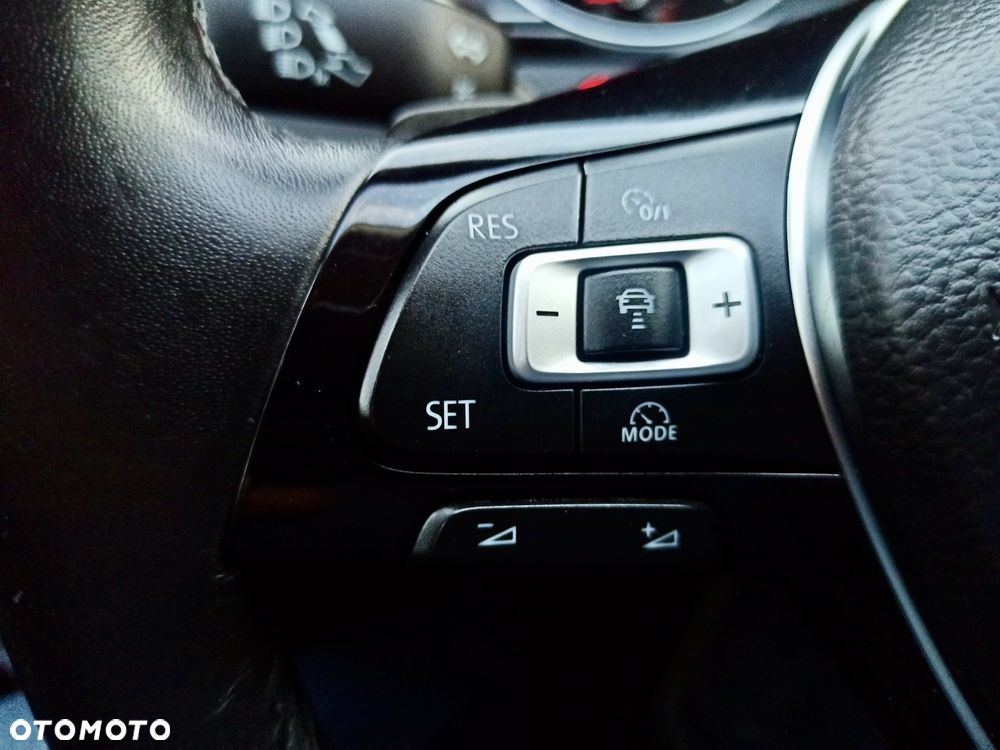 Volkswagen Passat 2.0 TDI BMT Highline DSG7 - 20