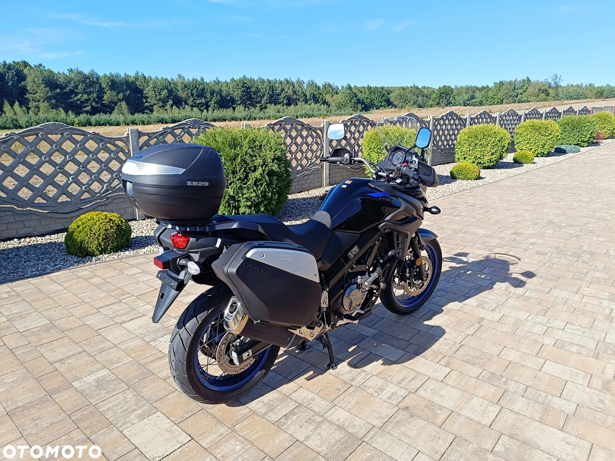 Suzuki V-STROM - 7