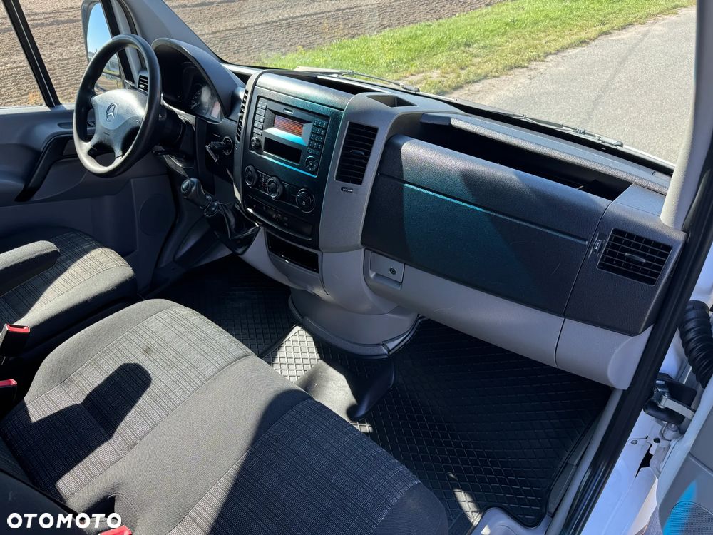 Mercedes-Benz Sprinter 316 CDi * 2.2 / 160KM * L2H2 * Furgon / Blaszak * - 35