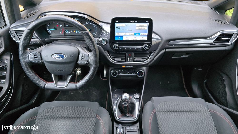 Ford Fiesta 1.0 EcoBoost ST-Line - 10