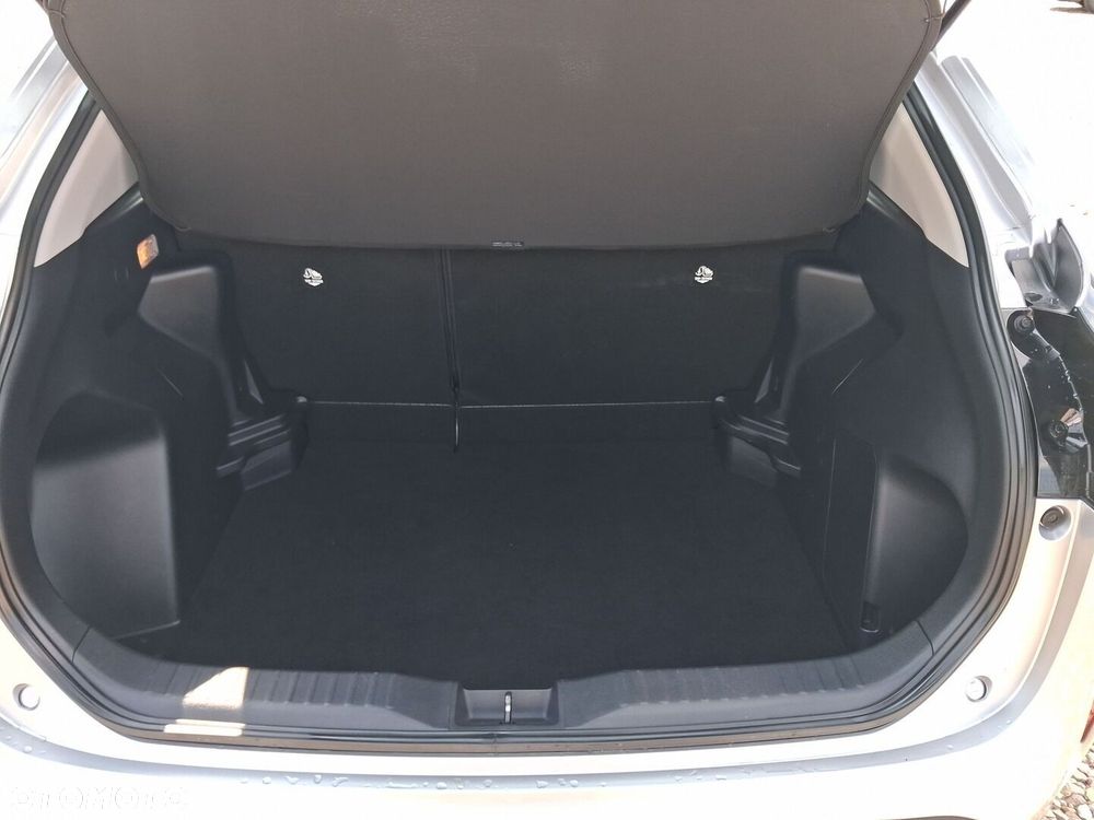 Toyota Yaris Cross Hybrid 1.5 Comfort - 12