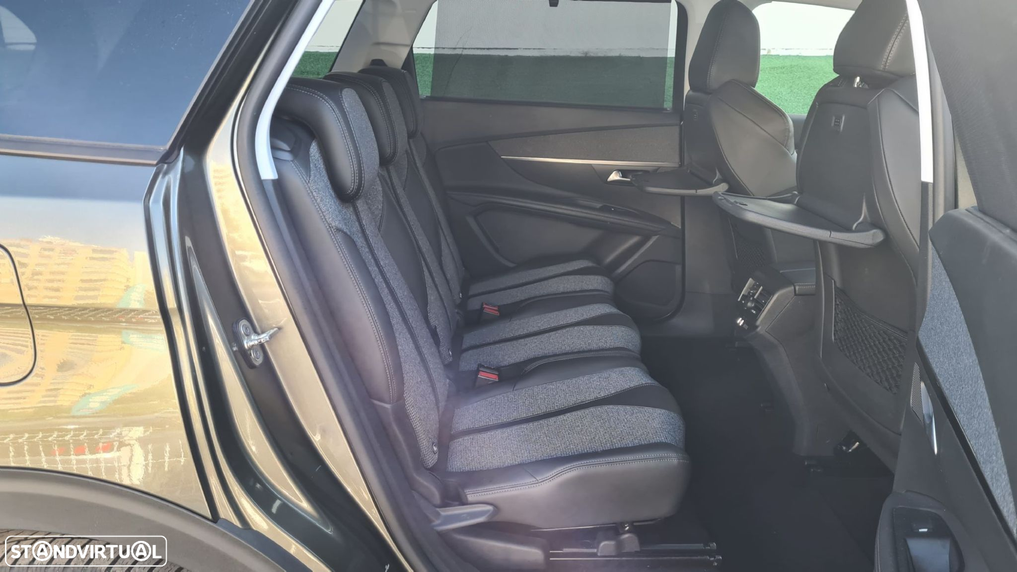 Peugeot 5008 - 47