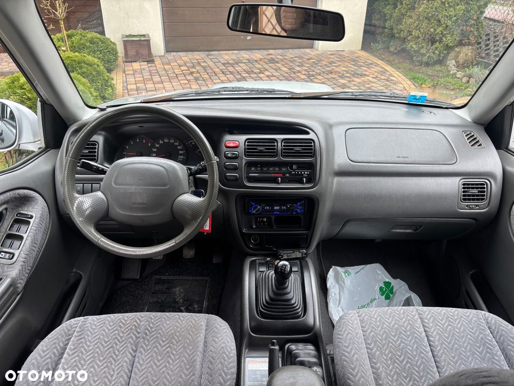 Suzuki Grand Vitara 2.0 TD Comfort Limited - 7