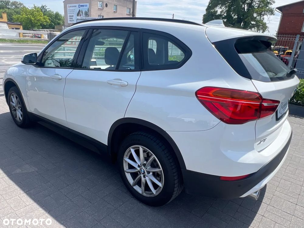 BMW X1 sDrive16d - 6