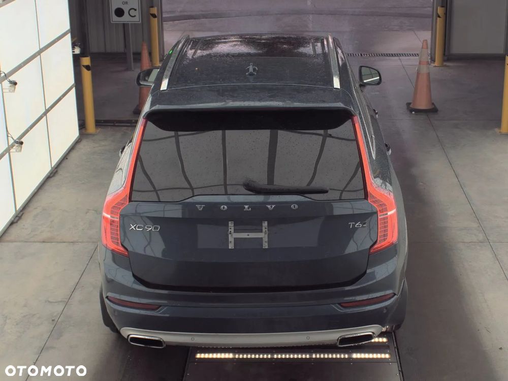 Volvo XC 90 T6 AWD Momentum 7os - 6