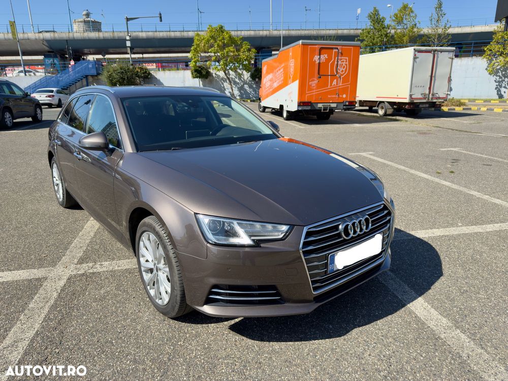 Audi A4 2.0 TDI S tronic - 1
