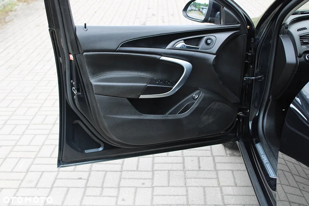 Opel Insignia - 24