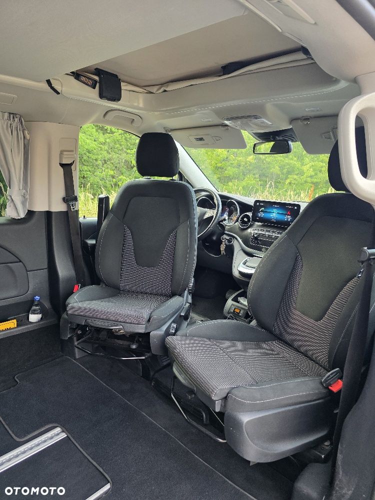 Mercedes-Benz Klasa V 300 d lang 4Matic 9G-TRONIC - 23