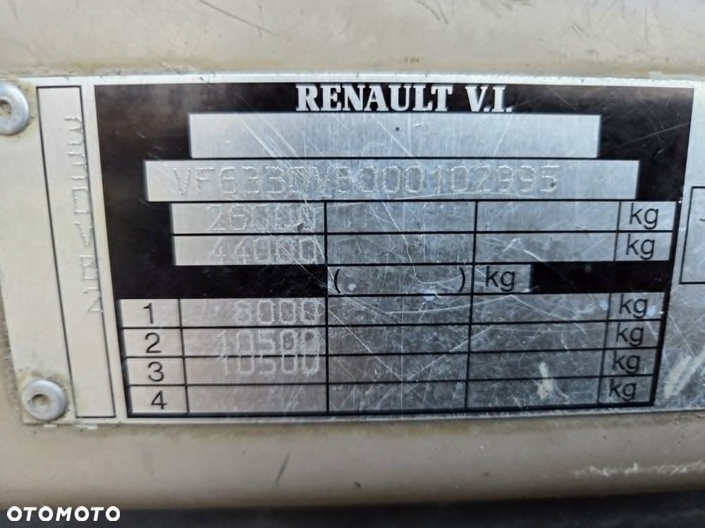 Renault Kerax - 32