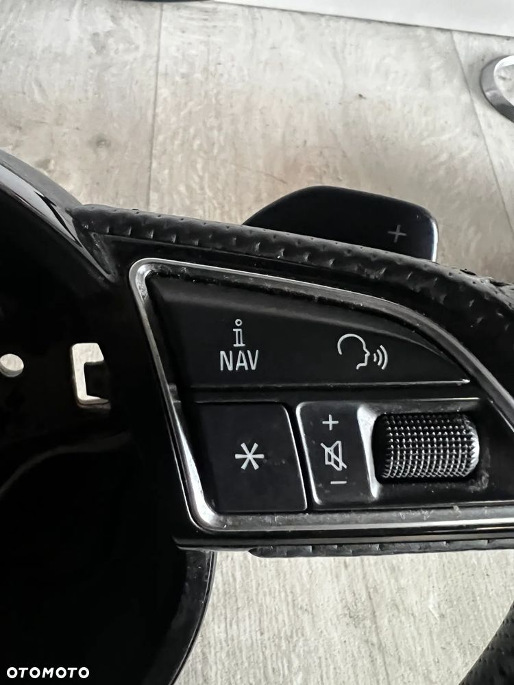 KIEROWNICA SKÓRA MULTIFUNKCYJNA ŁOPATKI AIRBAG AUDI Q3 8U 8U0419091S 8U0880201AC - 4