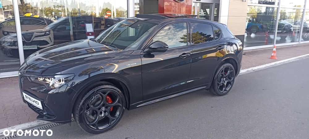 Alfa Romeo Stelvio 2.0 Turbo 16V AT8-Q4 Veloce, 2025