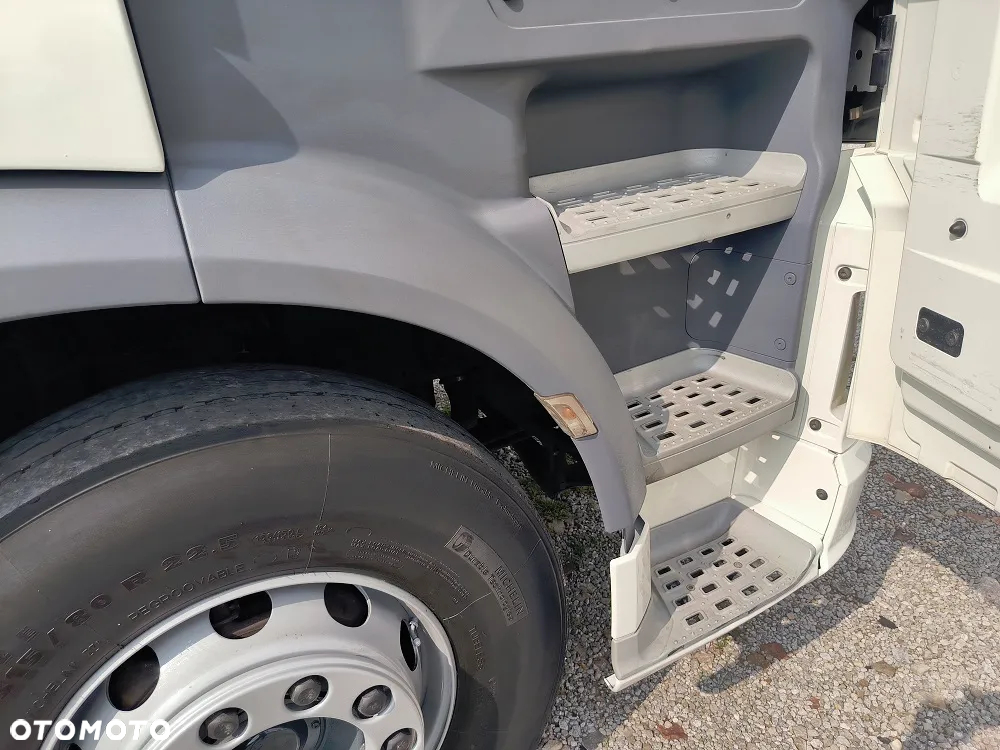 DAF XF460 - 15
