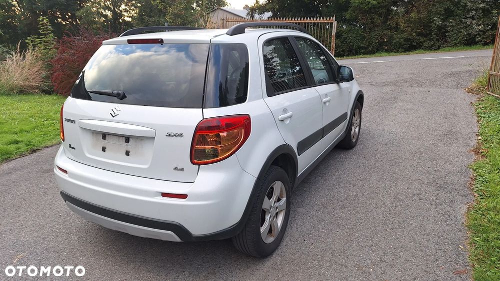 Suzuki SX4 1.6 VVT 4x4 Comfort - 12