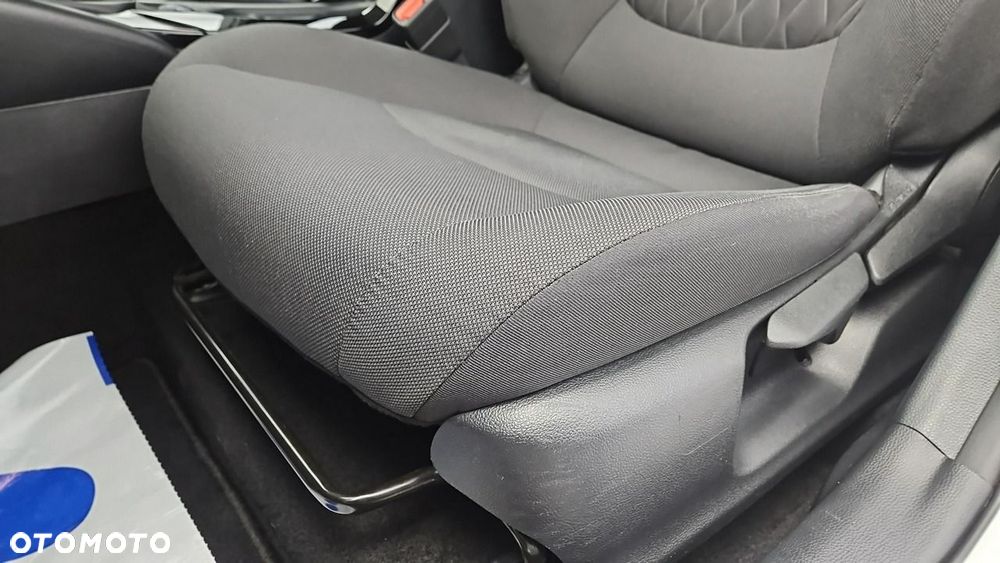 Toyota Corolla 1.5 Comfort - 13