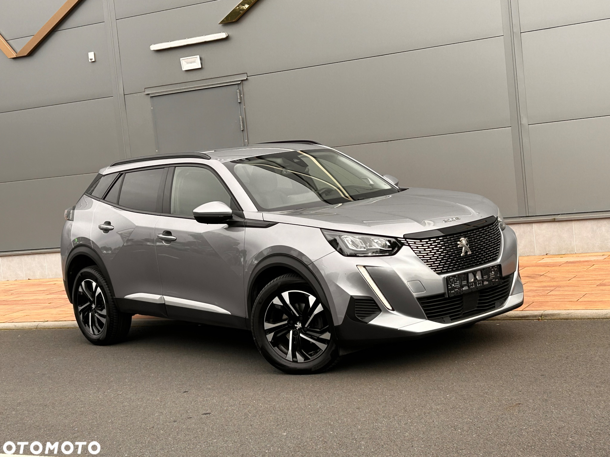 Peugeot 2008 - 10