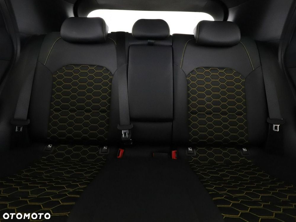 Kia XCeed - 19