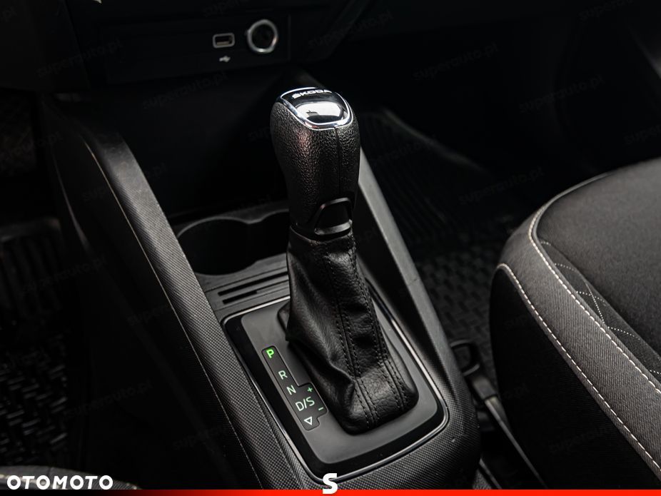 Skoda Fabia 1.0 TSI Ambition DSG - 18