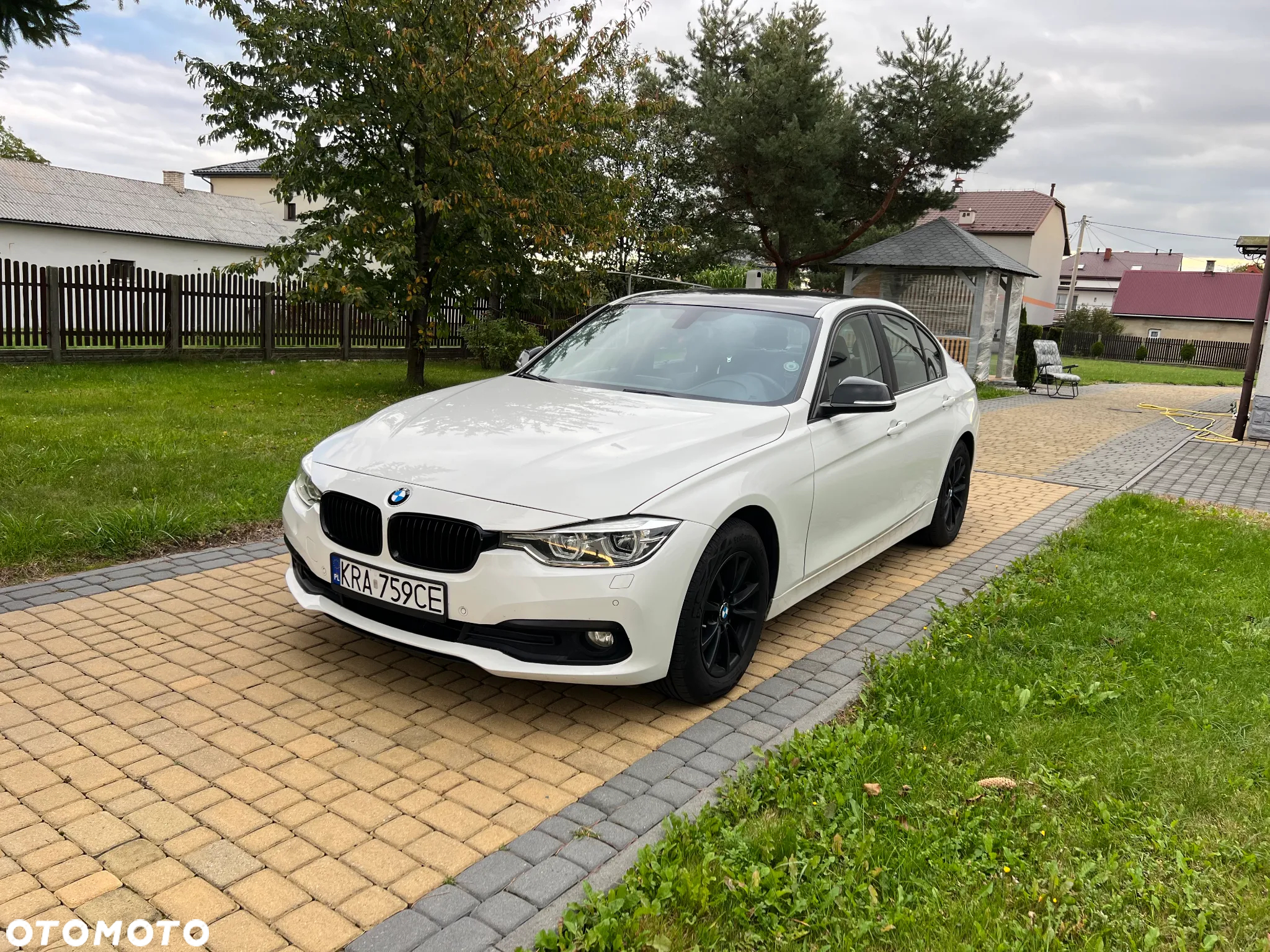 BMW Seria 3 318i - 3