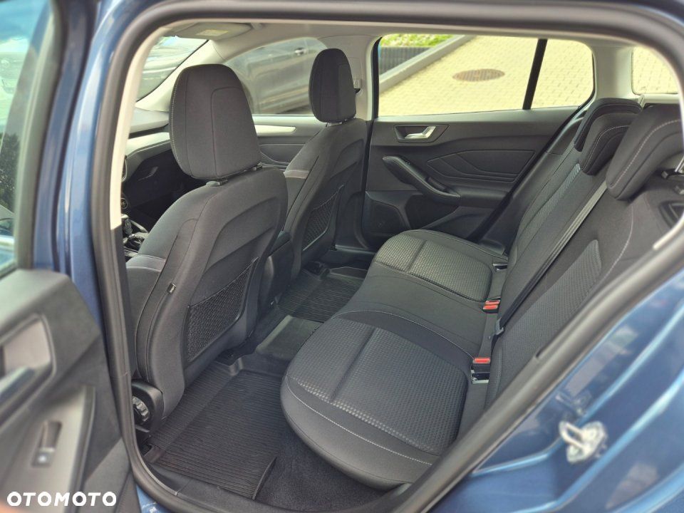 Ford Focus - 15