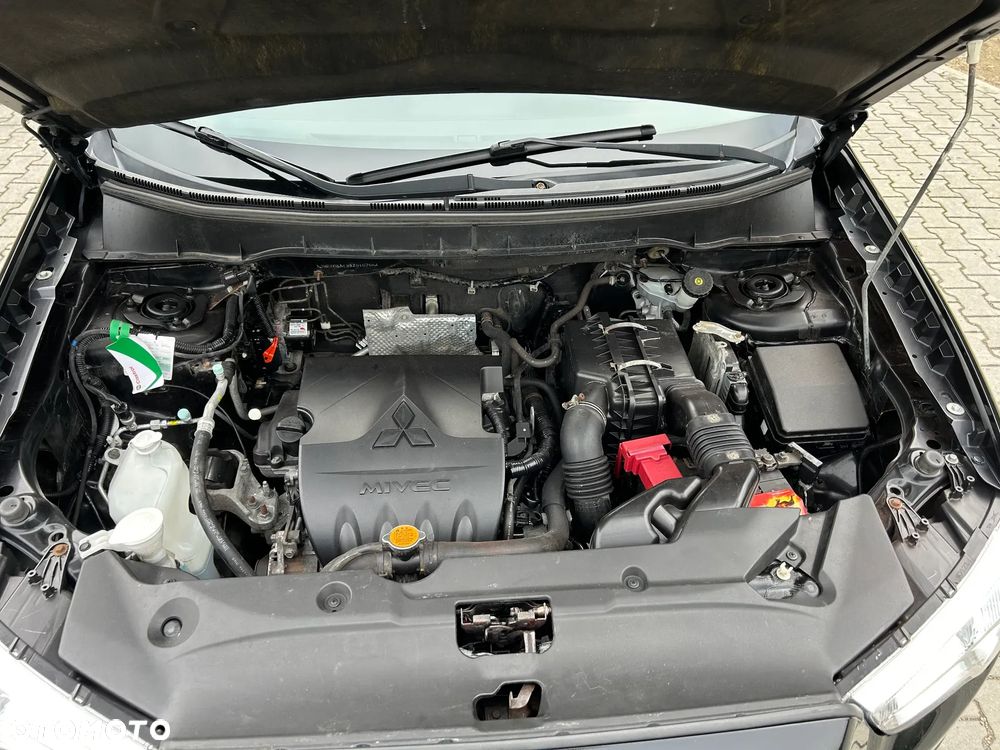 Mitsubishi ASX - 9