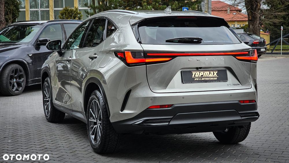 Lexus NX 350h Prestige 2WD - 10