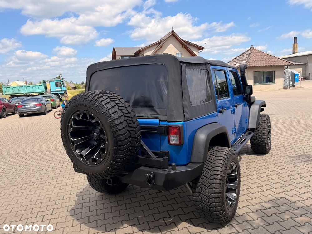 Jeep Wrangler 2.8 CRD Unlim Rubicon Recon - 12