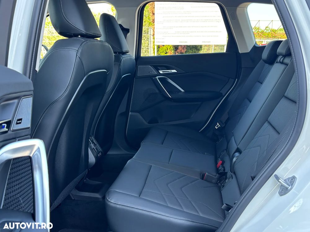 BMW X1 sDrive20i AT MHEV - 9