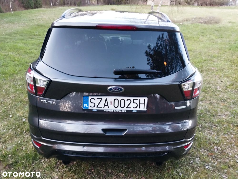 Ford Kuga - 12