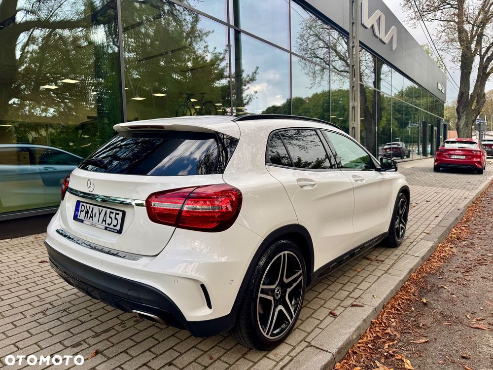 Mercedes-Benz GLA 200 7G-DCT AMG Line - 8