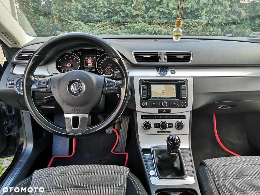 Volkswagen CC 1.4 TSI BMT - 9