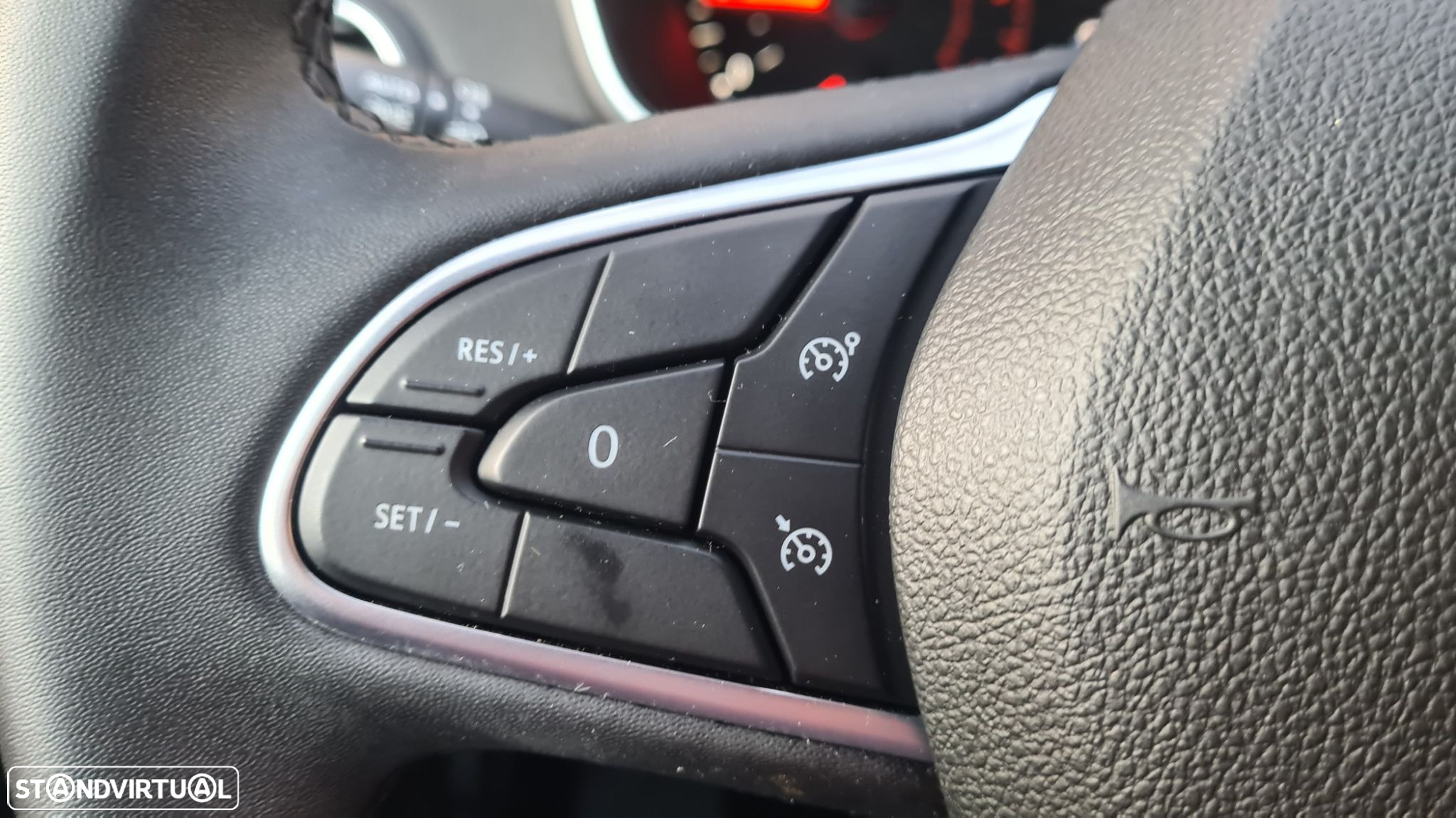 Renault Mégane 1.5 Blue dCi Intens EDC - 13