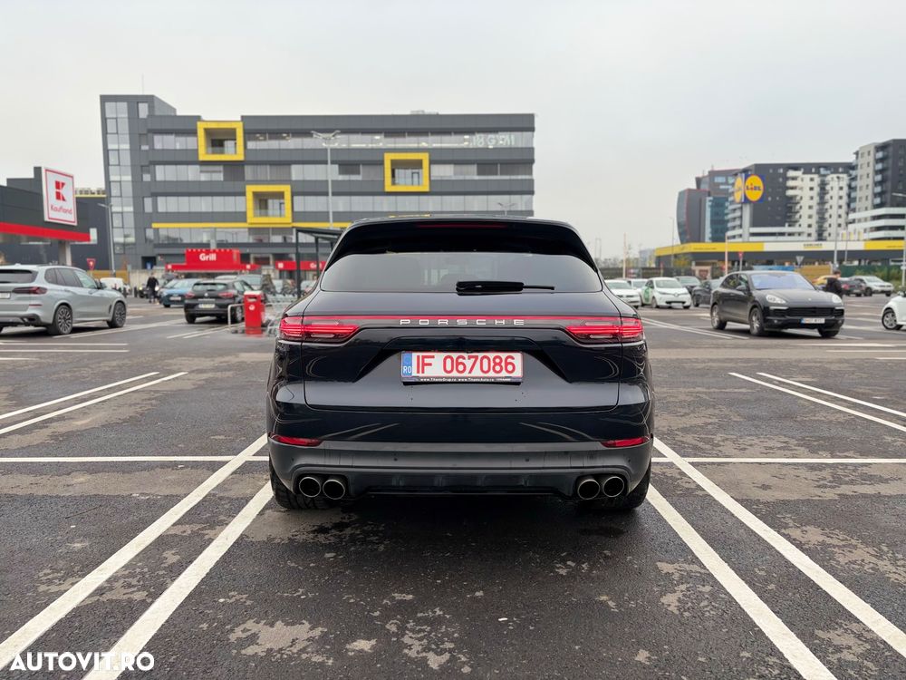 Porsche Cayenne S Tiptronic S Platinum Edition - 12