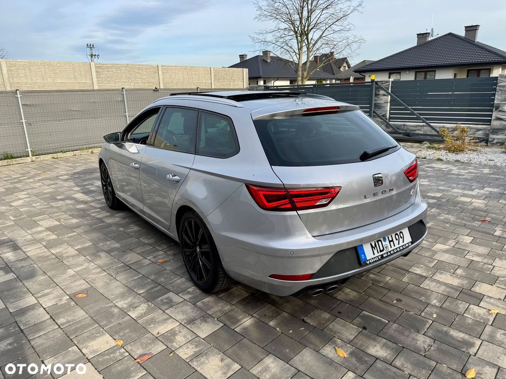 Seat Leon 2.0 TDI DPF Start&Stop FR - 30