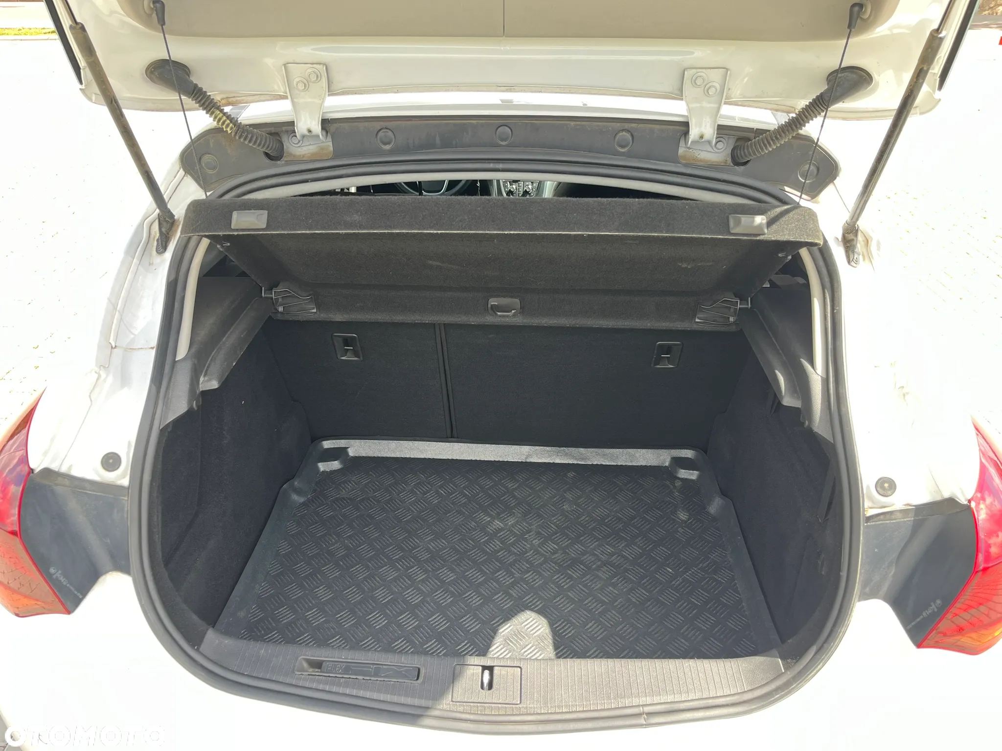 Opel Astra 1.7 CDTI DPF ecoFLEX Start/Stop Edition - 26