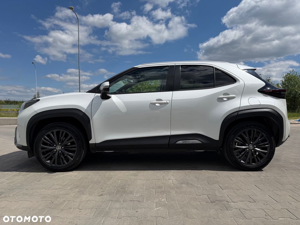 Toyota Yaris Cross 130 1.5 VVT-i AWD-i Style Plus - 3