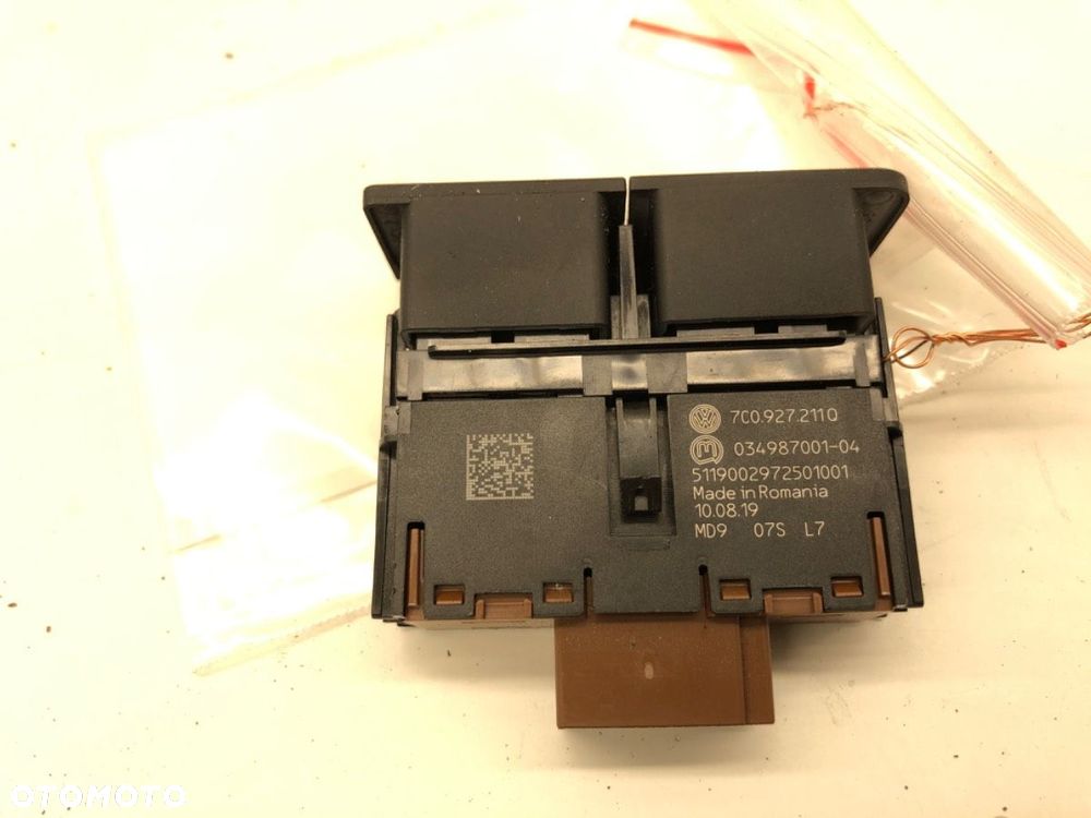 PRZYCISK GUZIK START STOP  MAN TGE Autobus 2017 - 2022 2.0 TDI 130 kW [177 KM] olej napędowy 2017 - - 5