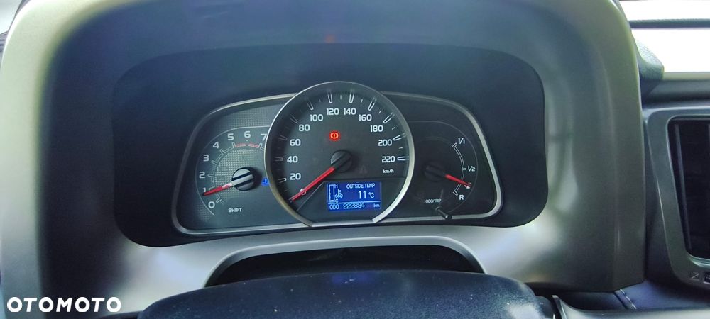 Toyota RAV4 2.0 D-4D Premium 4x2 - 19