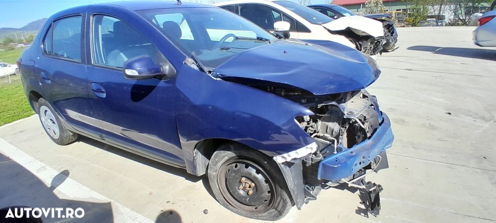 Dezmembram Dacia Logan 2 0.9 TCE H4B 408 - 4
