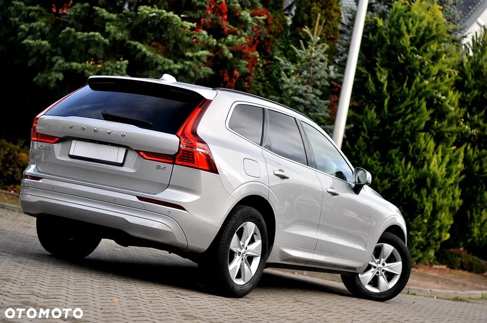 Volvo XC 60 B4 D Geartronic Momentum Pro - 12